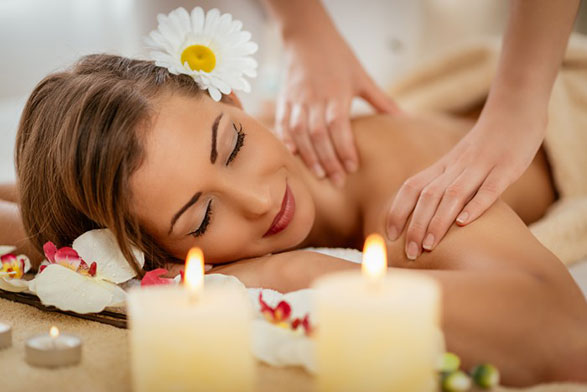Réussissez votre première séance de massage érotique dans un salon naturiste